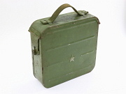 Show product details for Finnish Russian Maxim M1910 Empty  Ammo Can w/Star 