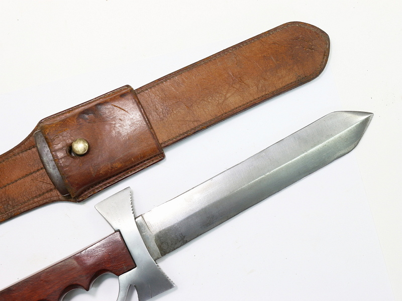 Argentine Military Paratroop Fighting Knife #3731